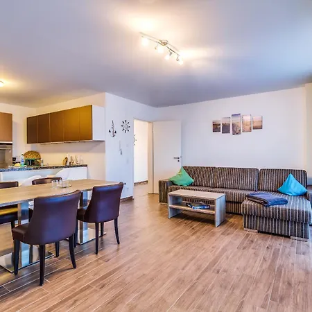 Lagovida Seglerhuette B Am Stoermthaler Apartament Grosspoesna