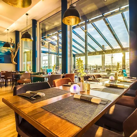 Lagovida Seglerhuette B Am Stoermthaler *