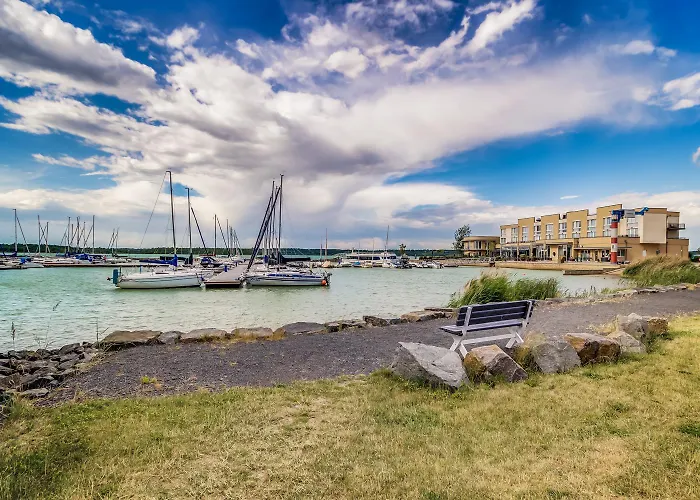 Lagovida Seglerhuette B Am Stoermthaler *